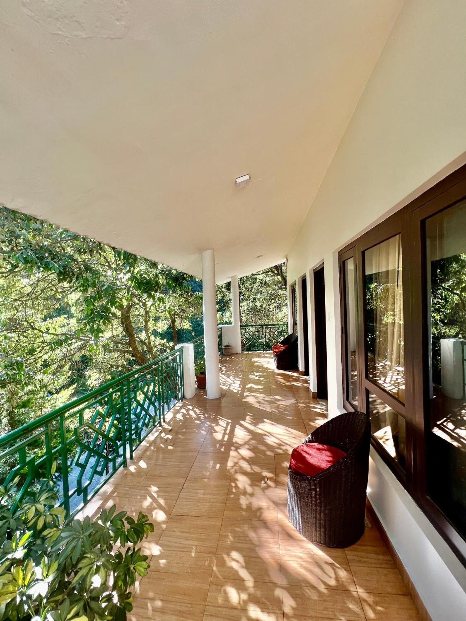 Sea Hawk - Luxury Hill Resort 4 Mins From Bhimtal Lake Ngoại thất bức ảnh